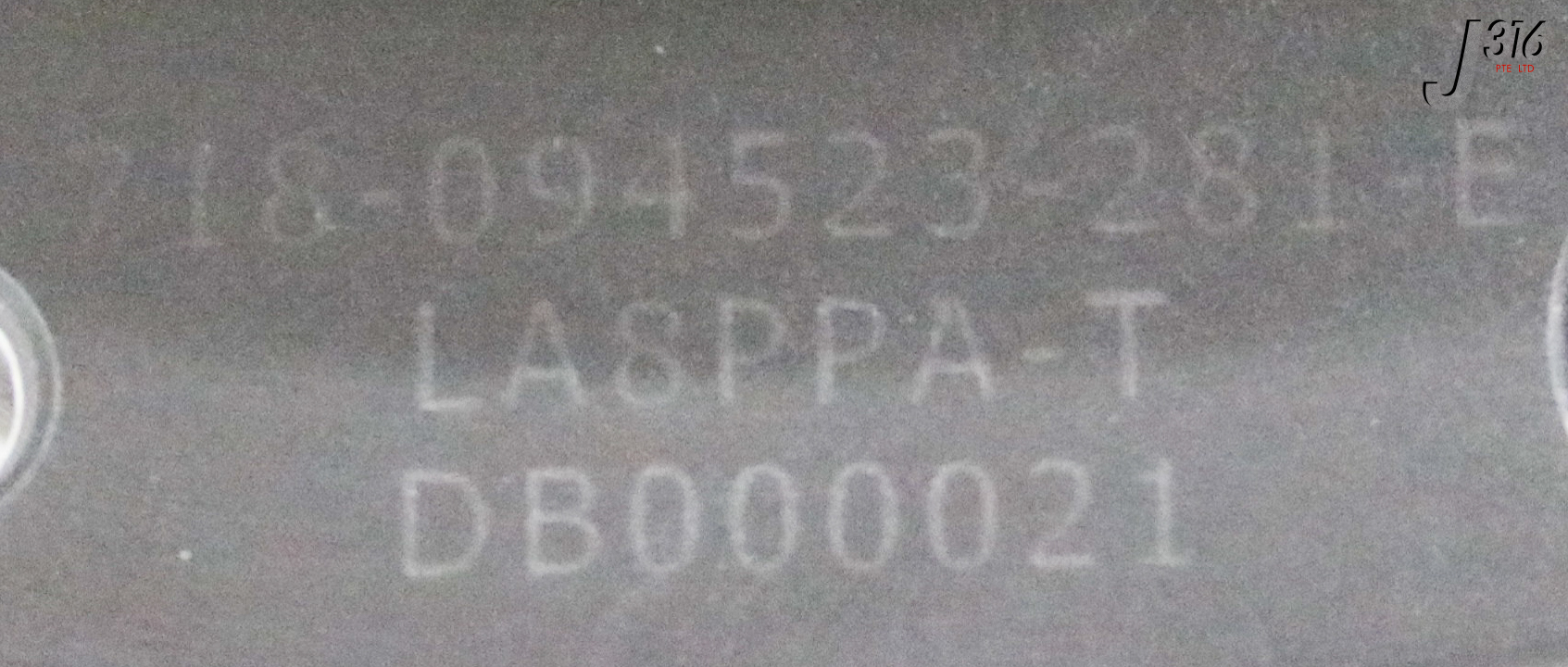 34968 LAM RESEARCH NOTCHED 8